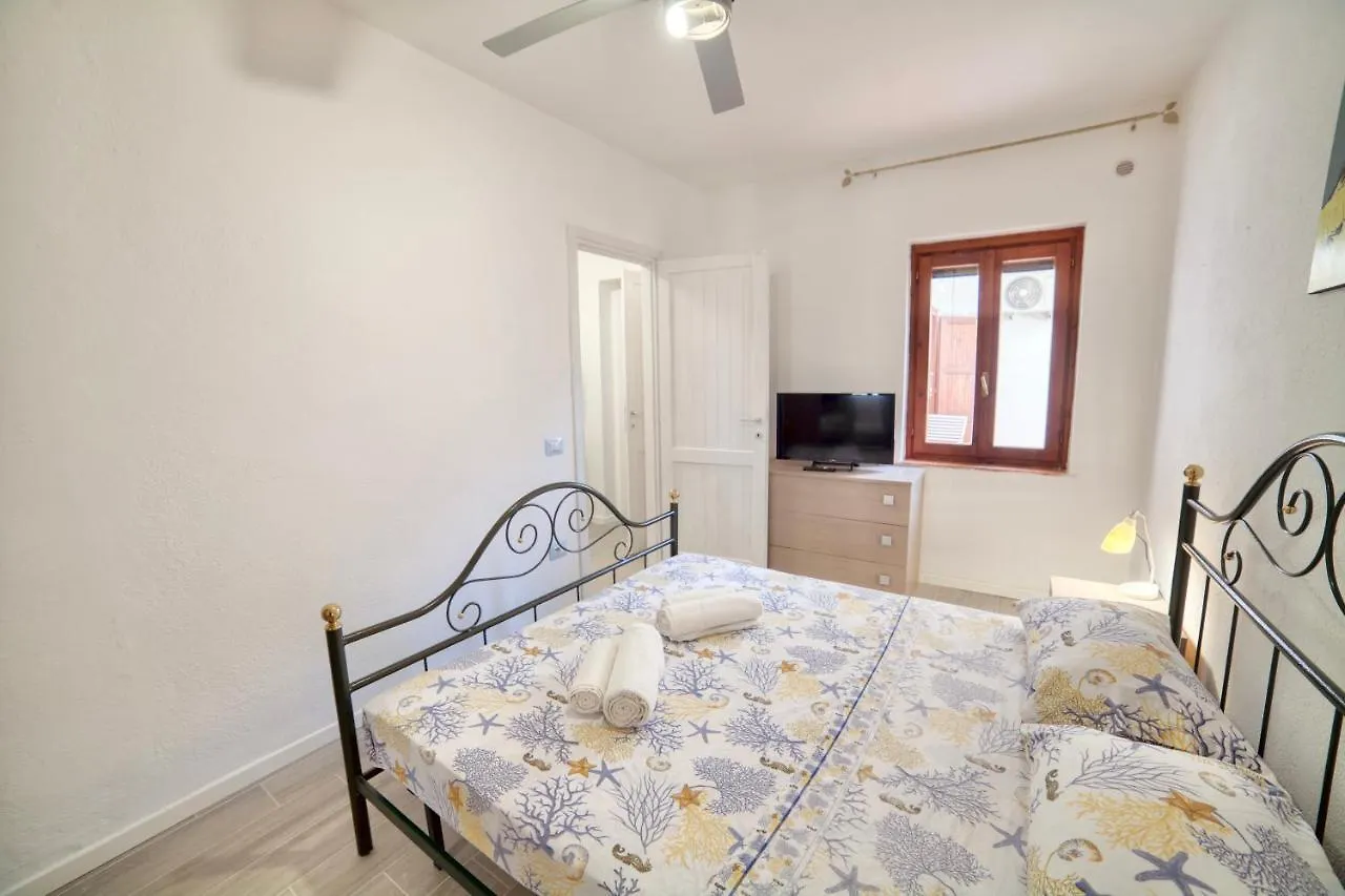 Domus Blu Apartment Stintino Italy